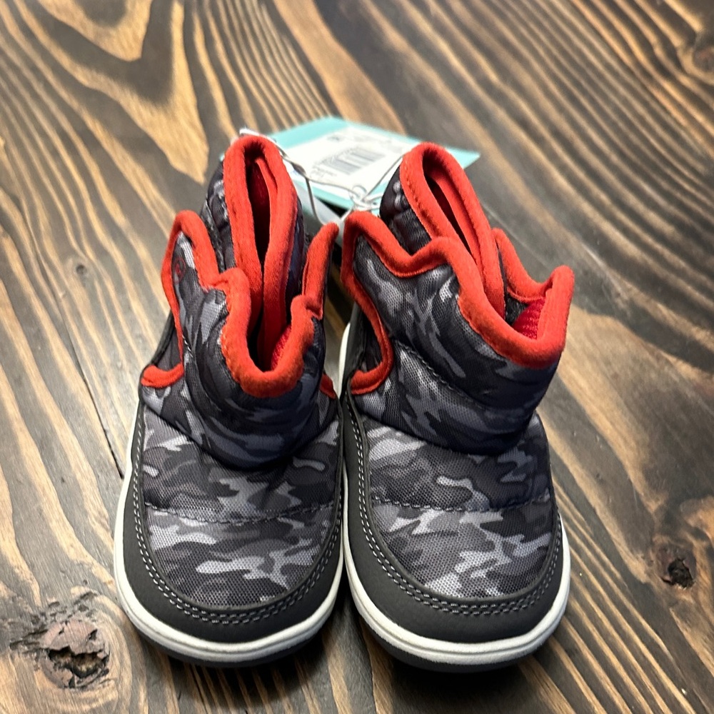 NWT Stride Rite Gray and Red Kids Boots